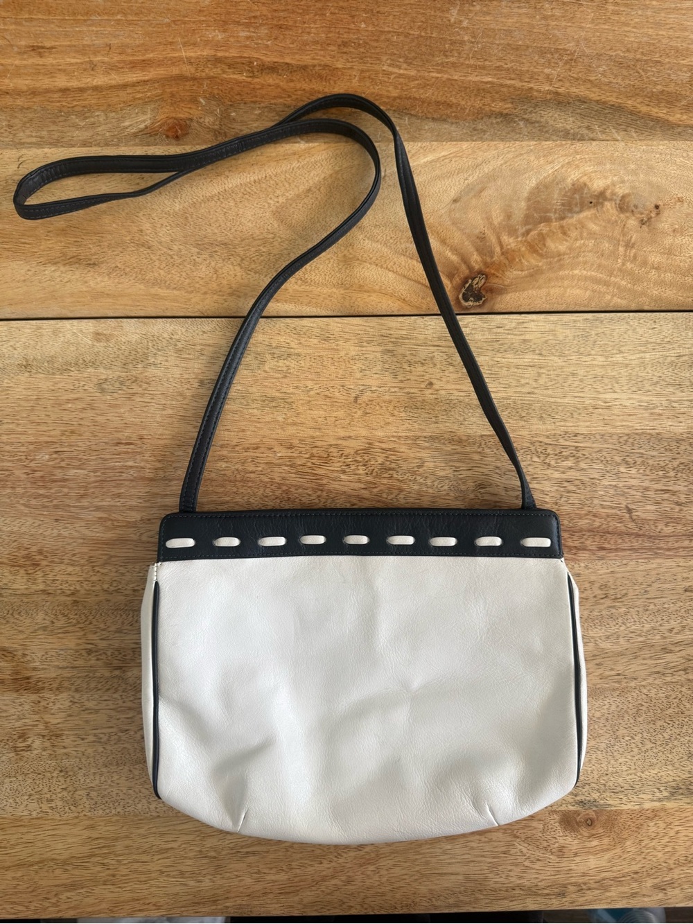 Vintage Susan Gail White and Black Bag with Stitch-Accent Trim